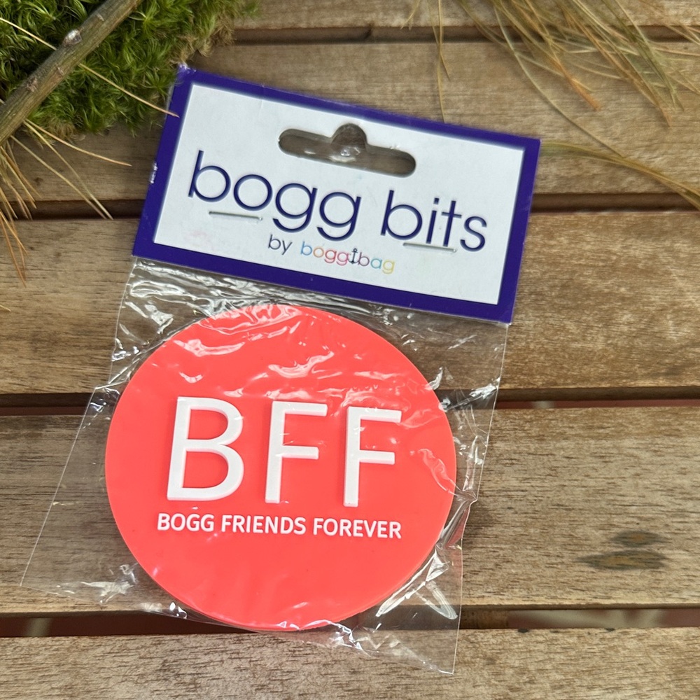 Bogg accesssory BFF button